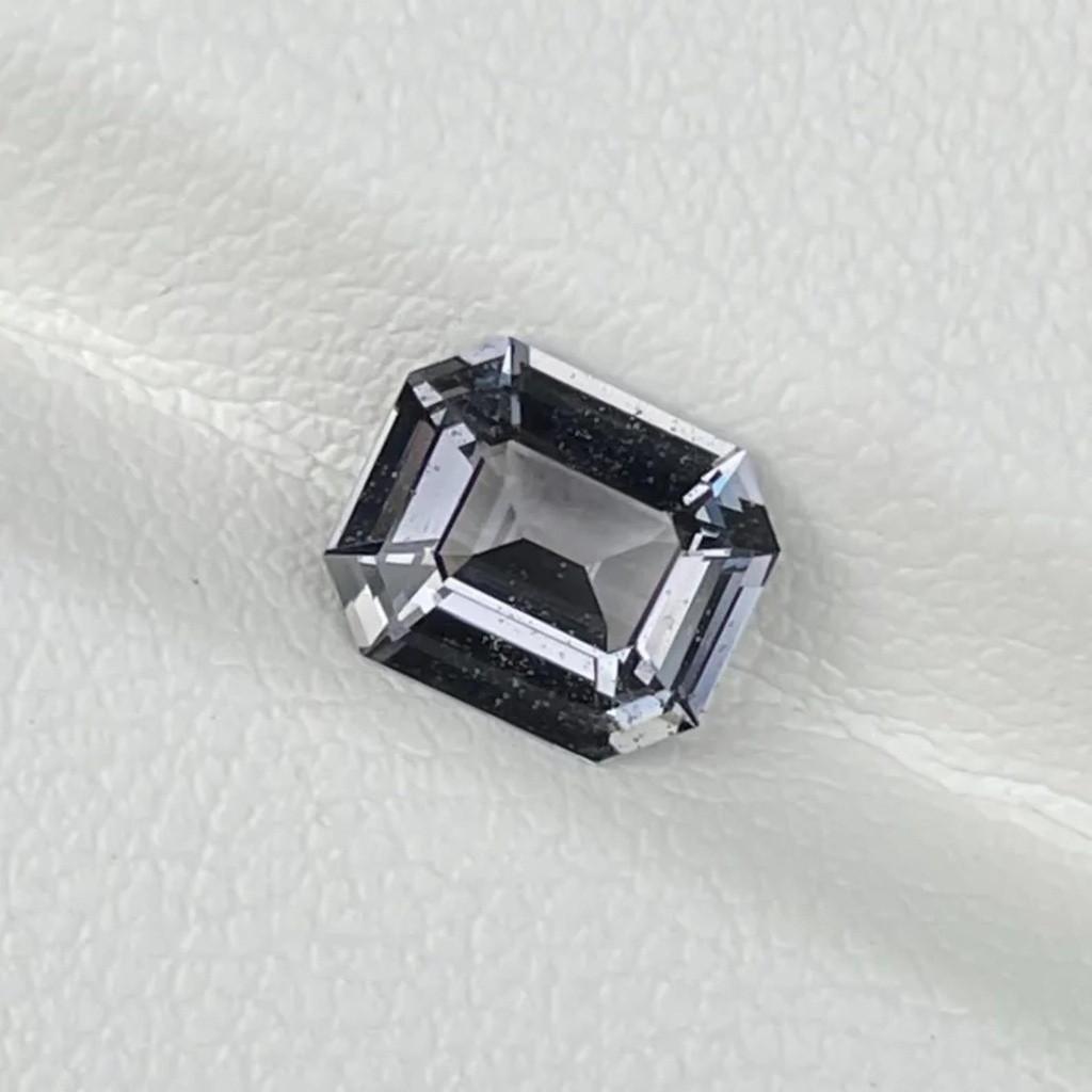 MO5169-2.jpg