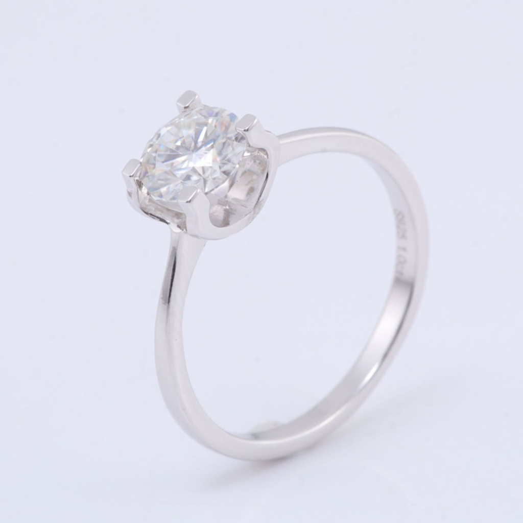 Round Moissanite Diamond Women Ring
