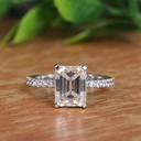 Emerald Diamond Engagement Ring for Women