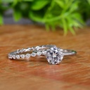 Round Cut Stone Bridal Set Ring for Women