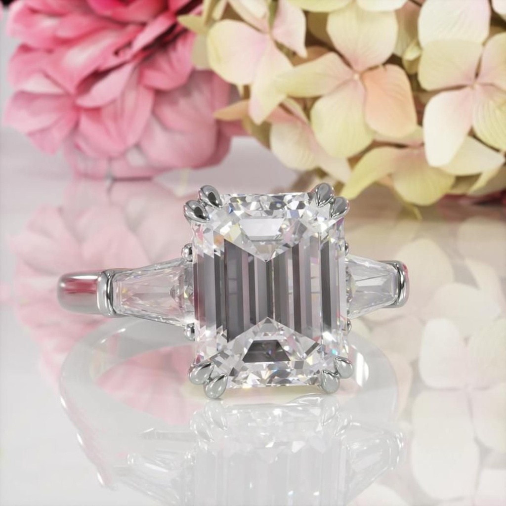 Emerald Diamond Engagement Ring for Women