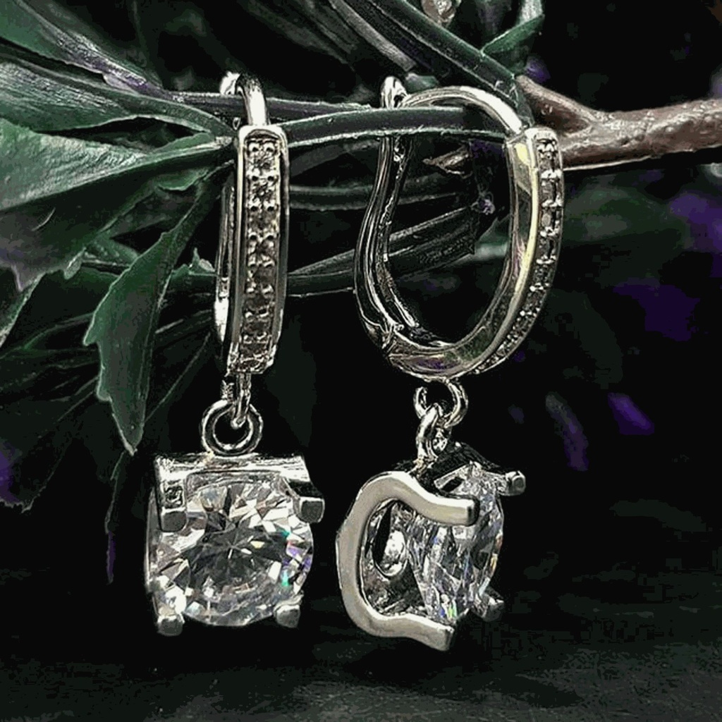 Round Diamond Earrings For Women