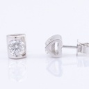  Round Moissanite Diamond Stud Earring