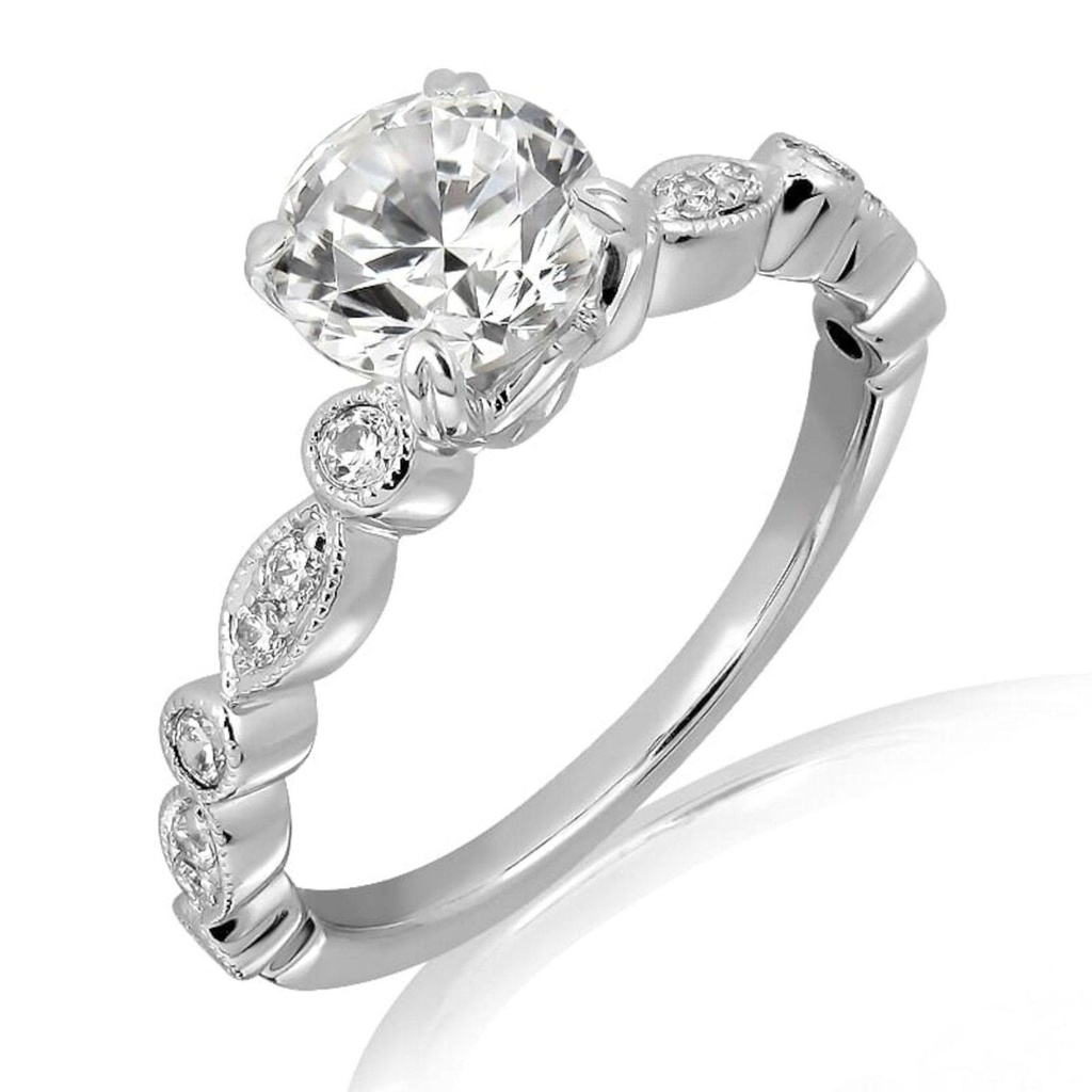 Round Diamond Engagement Ring for Women