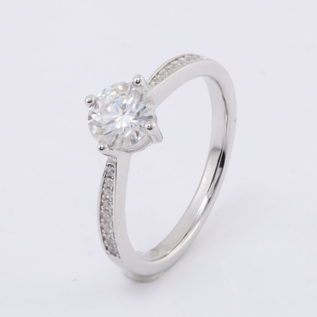  Round Moissanite Diamond Women Ring