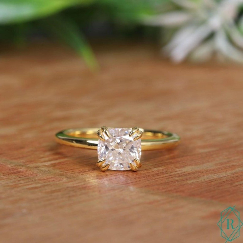 Cushion Diamond Engagement Ring for Women