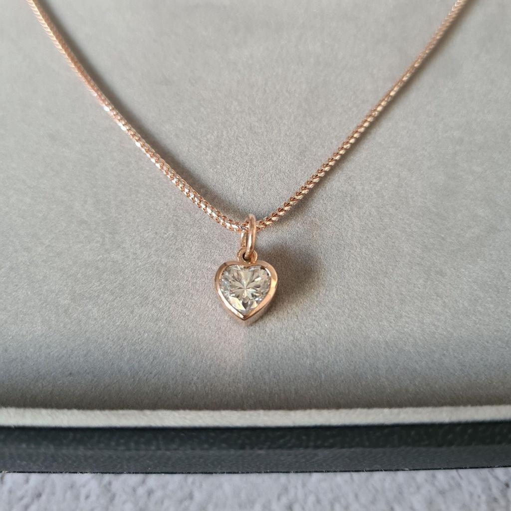 Antique 1.00 CT Heart Cut Colorless Moissanite Pendant, Bezel Set Pendant, Charm Pendant, Wedding Pendant, Anniversary Gift, Unique Pendant