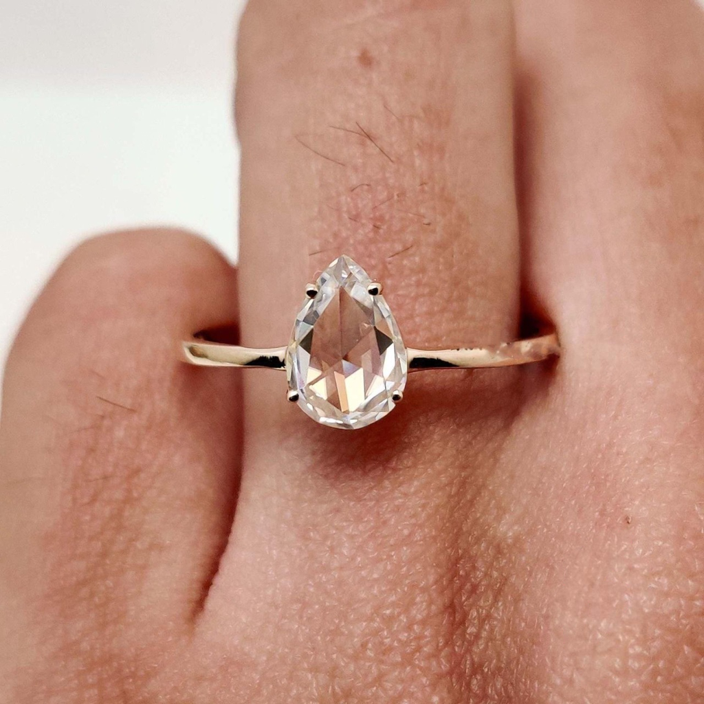 Pear Moissanite Engagement Ring For Women
