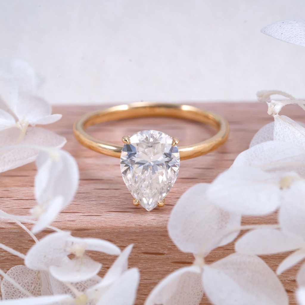  Pear Cut Diamond Women Ring Fine Jewelry