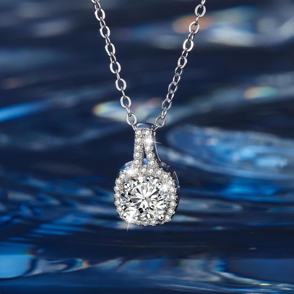 Moissanite Necklace 925 Sterling Silver Necklace for Women, Moissanite Diamond Pendant with Exquisite Box, Fashion Jewelry Gift for Valentines Day Birthday Mothers Day