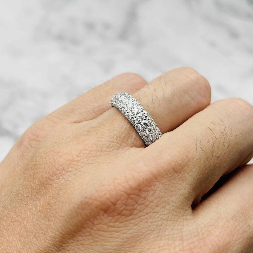 Round Diamond Three Row Band for Women