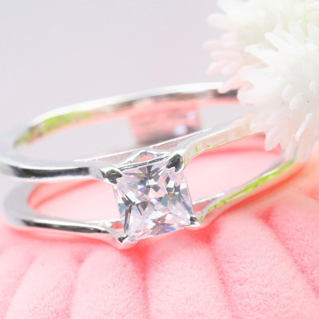 Princess Diamond Unique Engagement Ring for Women