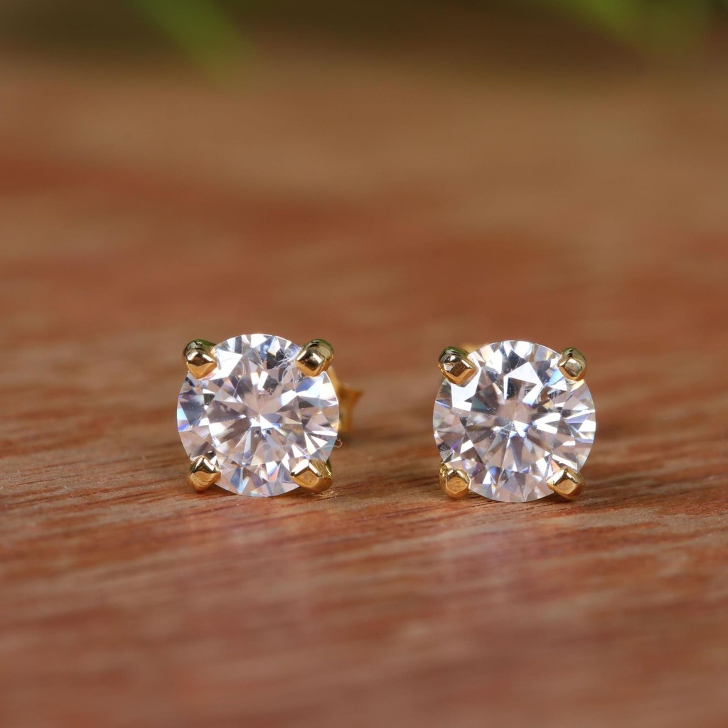 Round Cut Stone Stud Earring For Women