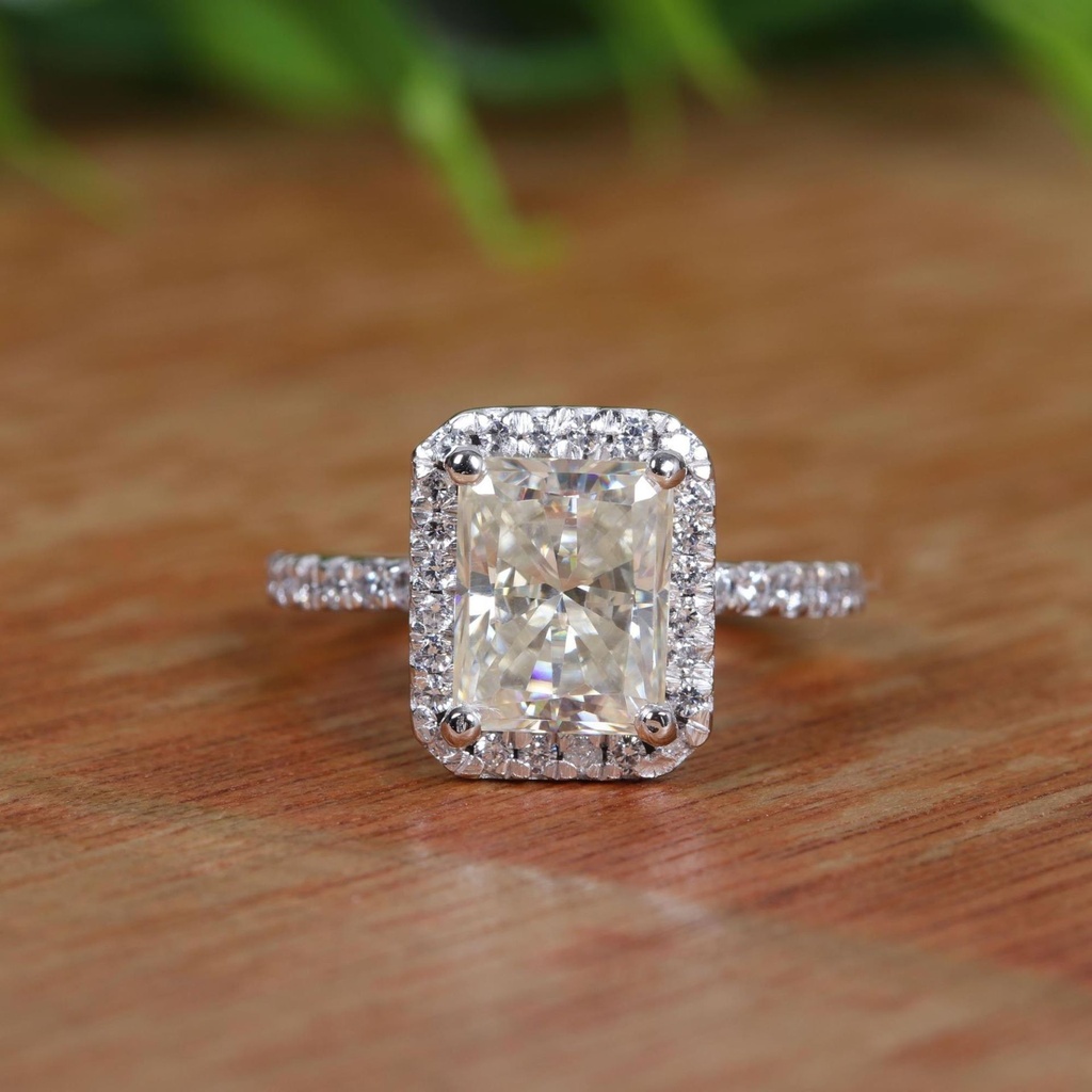 Radiant Diamond Halo Engagement Ring for Women