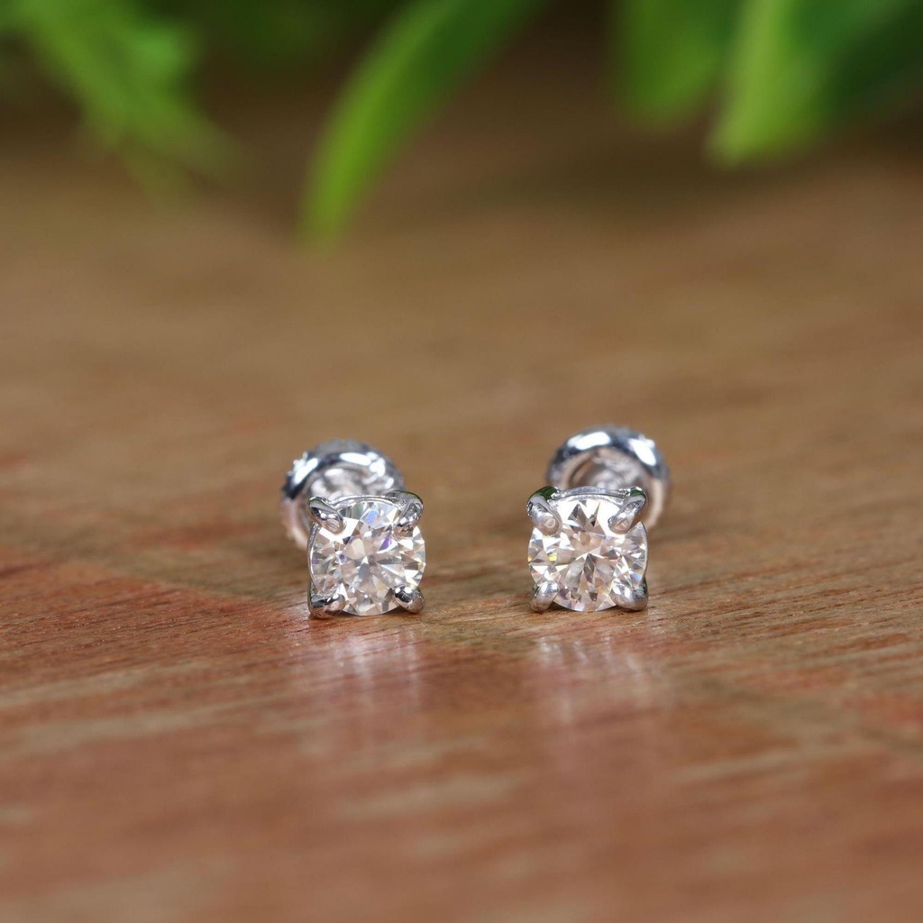 Round Cut Diamond Stud Earrings For Women