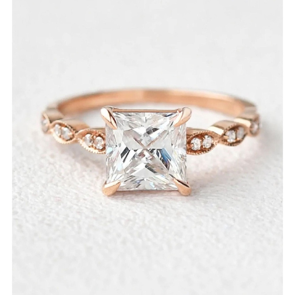 Princess Cut Diamond Engagement Ring For Women