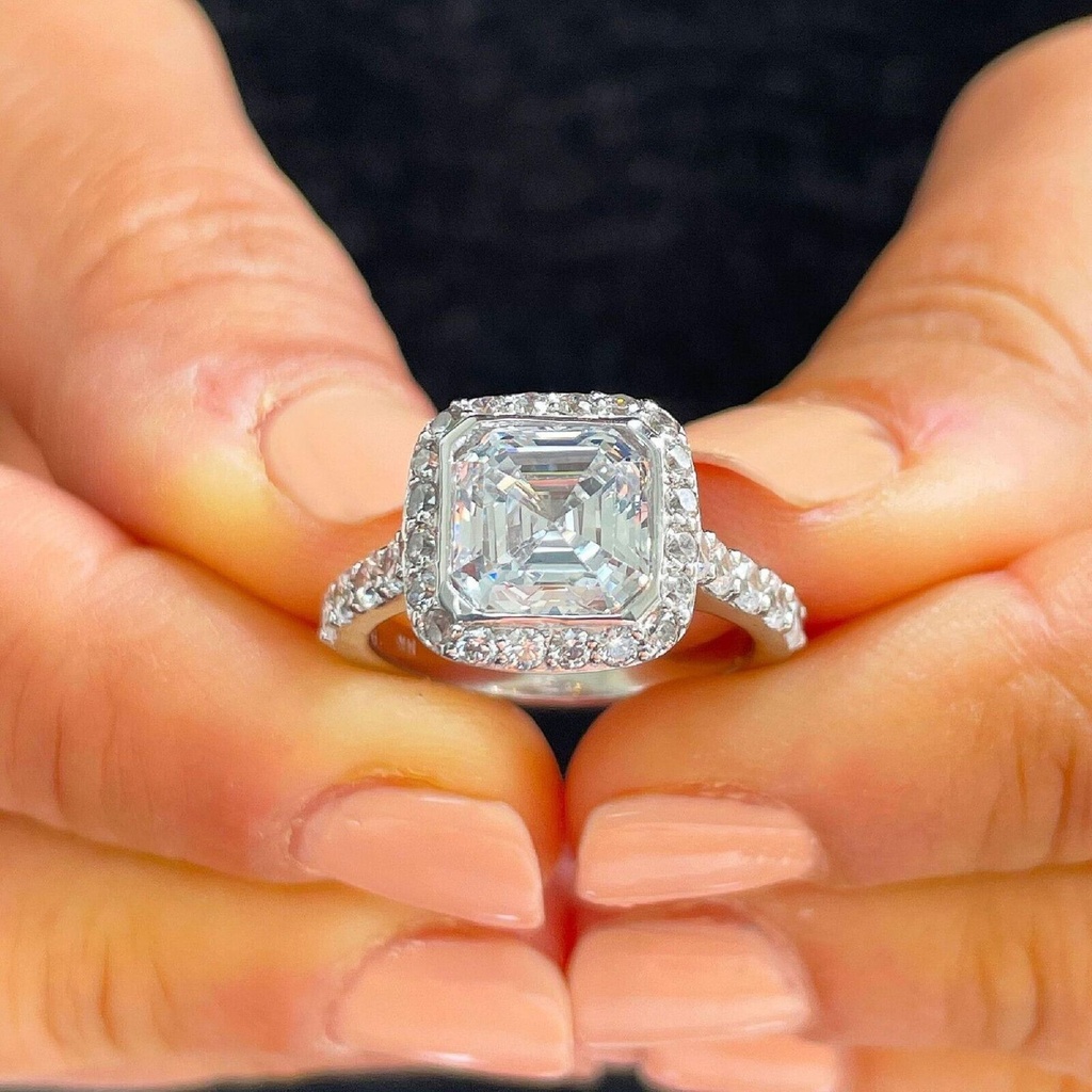 Asscher Cut Diamond Halo Engagement Ring for Women