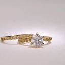 Round Cut Diamond Bridal Set For Women