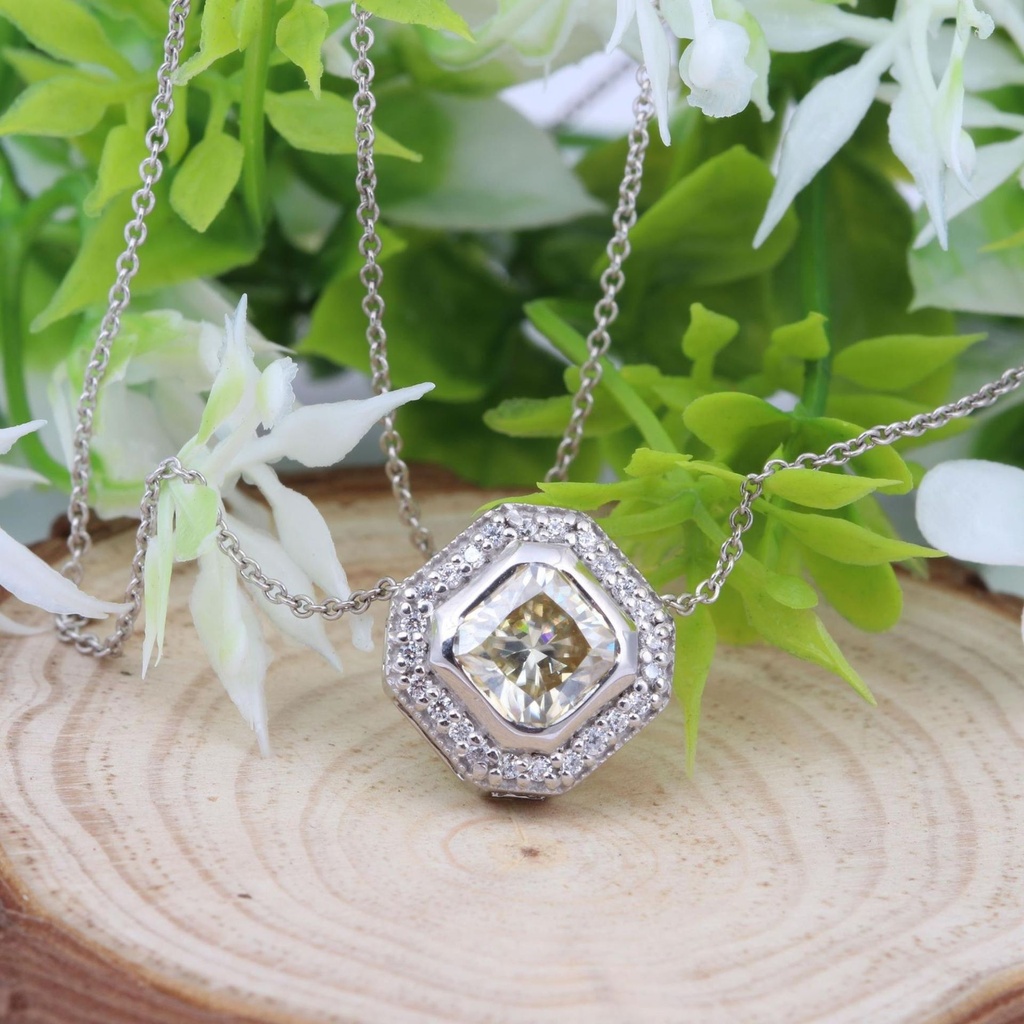 Cushion Cut Moissanite Diamond Pendant For Women