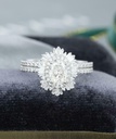 Oval Cut Diamond Art Deco Bridal Set Ring for Women