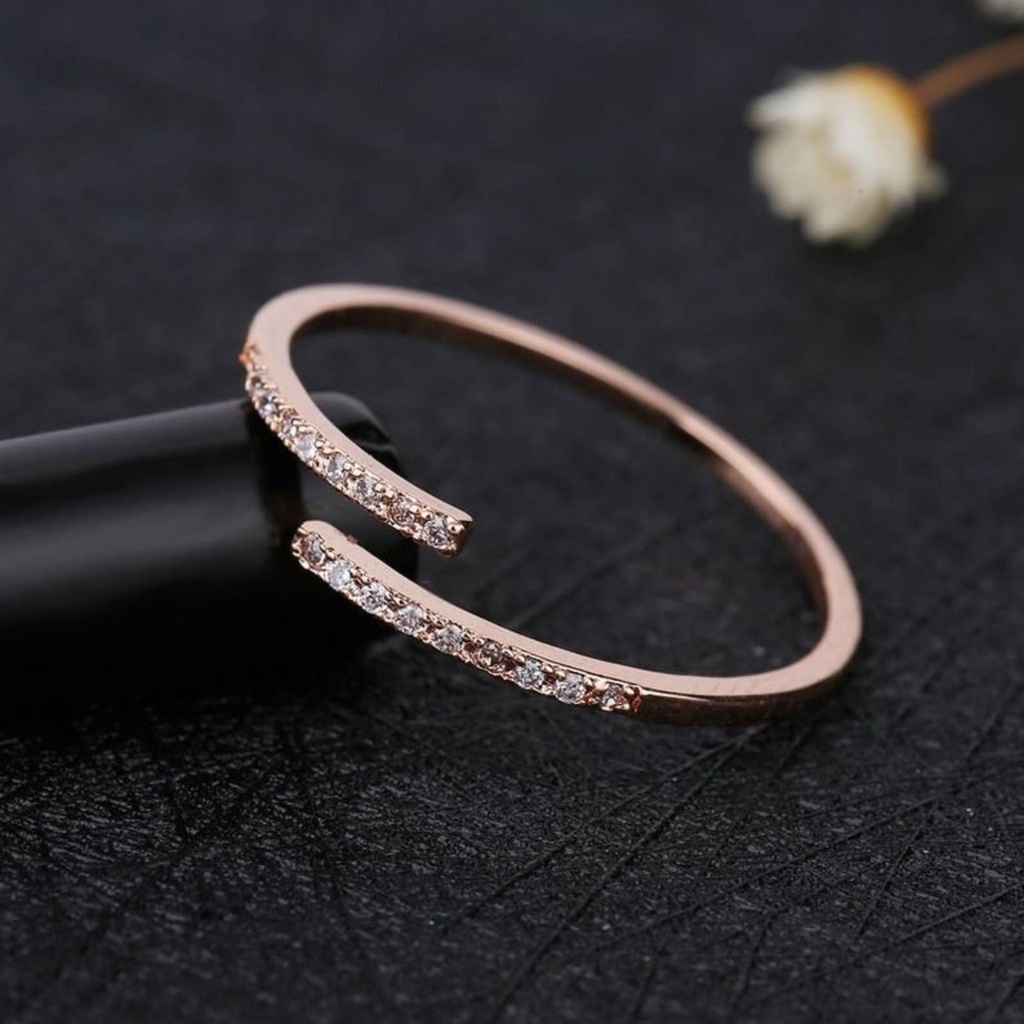 Round cut Diamond Unique Half Eternity Wedding Band For Women