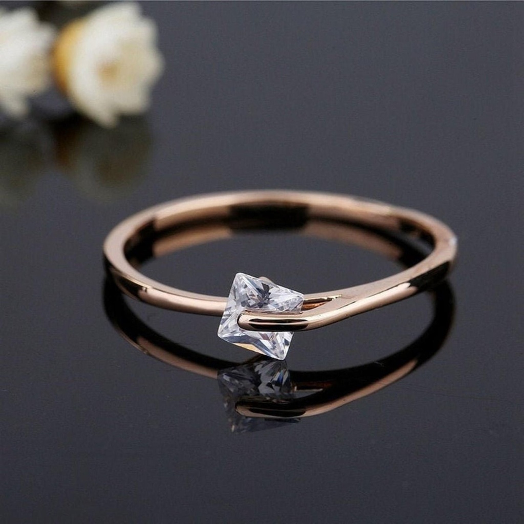 Princess Cut Diamond Unique Style Birthday Gift Ring for Women