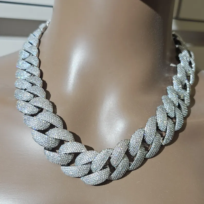 Round Cut Diamond Hip hop Jewelry Cuban Chain For Men Chain with Box Lock Jewelry Gift for Him