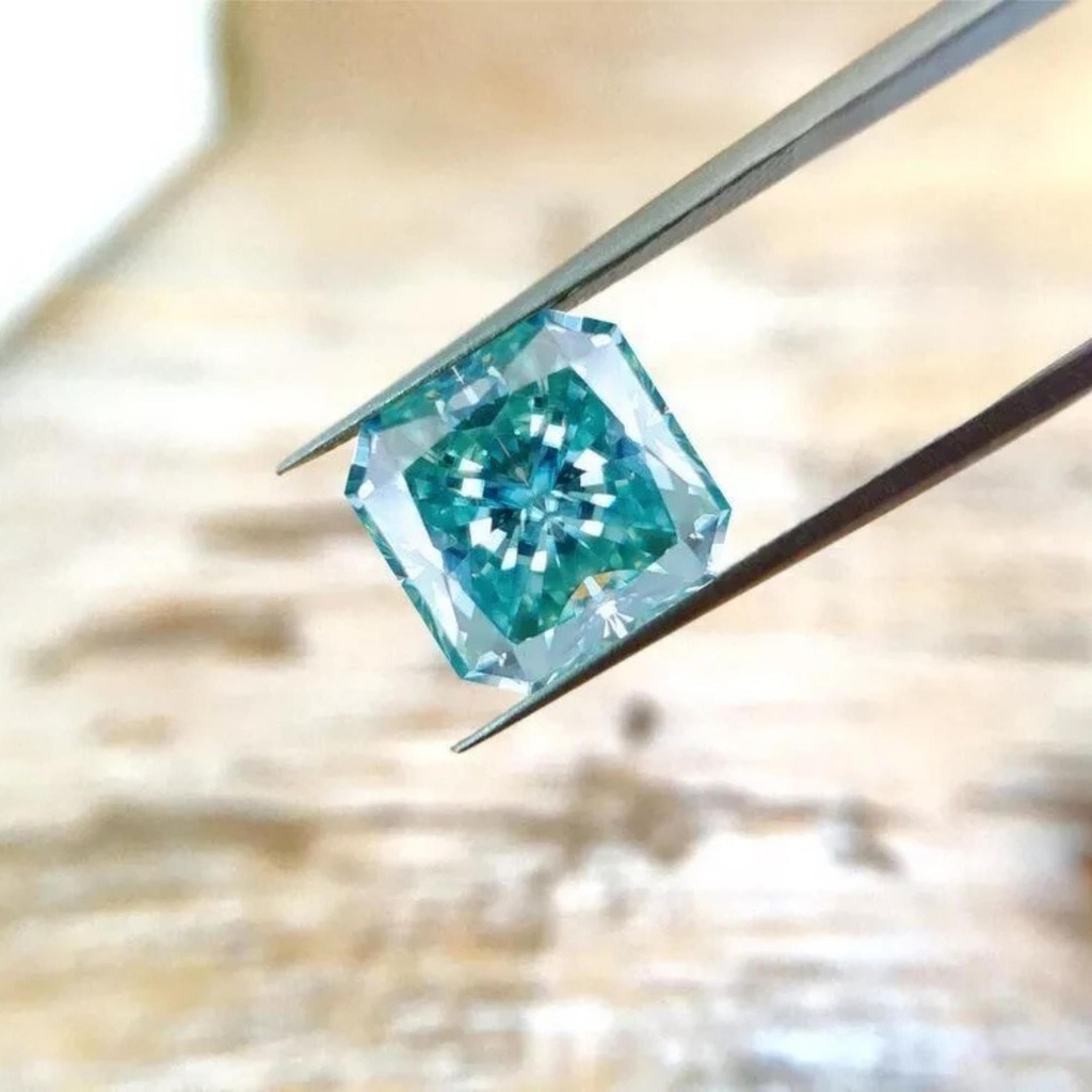 Loose Moissanite Blue Clean Square Radiant Cut 5.00 MM