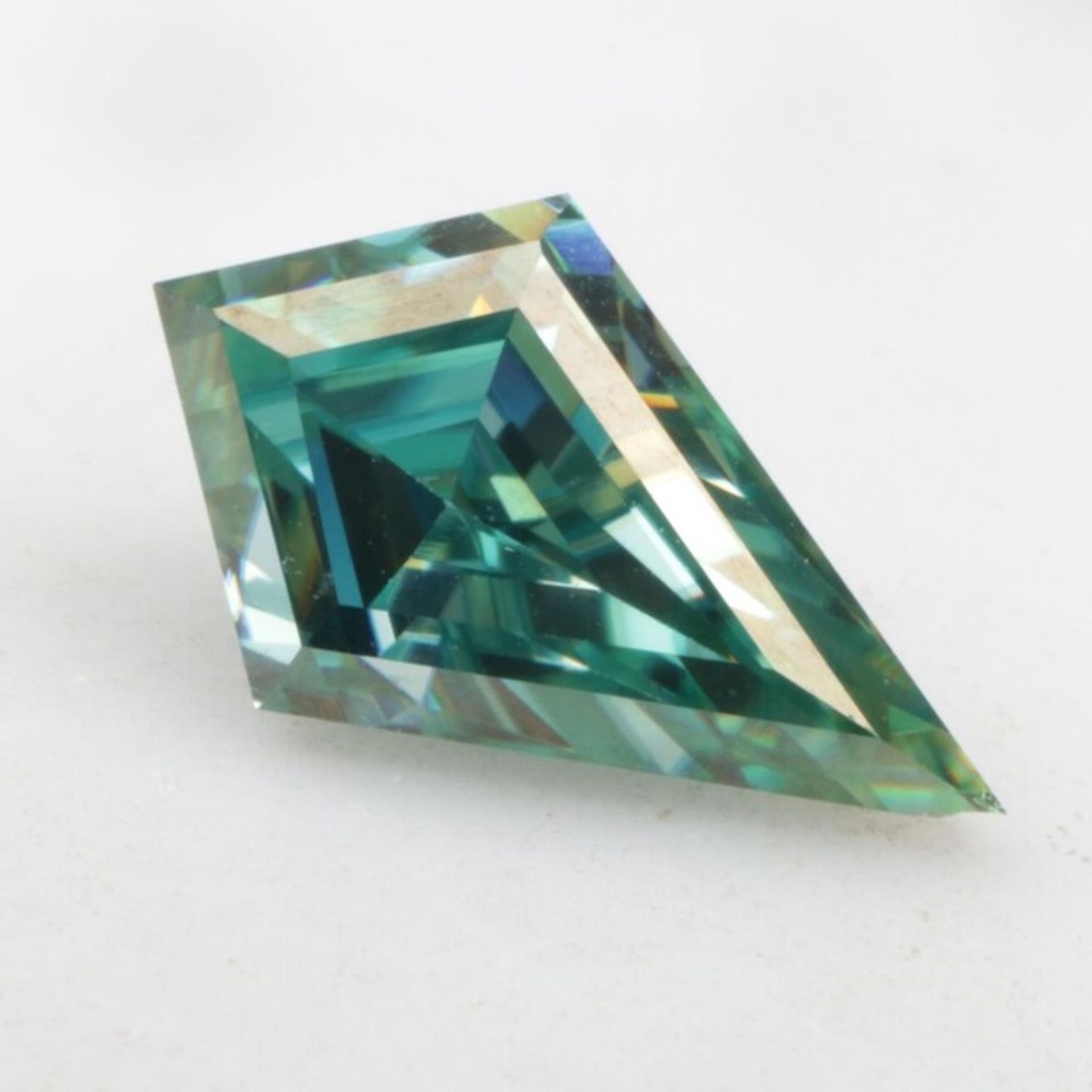 Loose Moissanite Fancy Blue Clean Kite Cut 9.00 x 7.00 MM