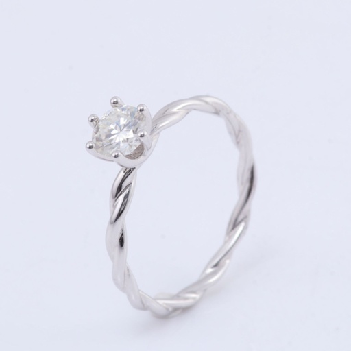  Round Moissanite Diamond Women Ring