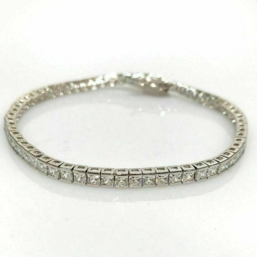 Princess Moissanite stone Sterling Silver Tennis Bracelet