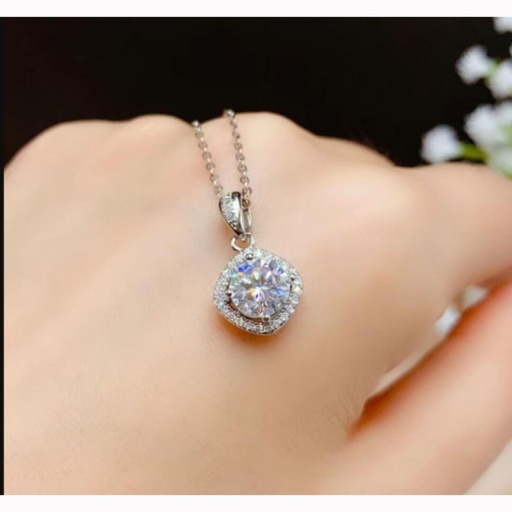 Round Cut Diamond Halo Necklace For Women