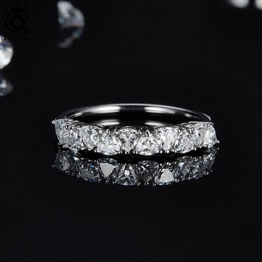 Triangle Diamond Engagement Ring for Women