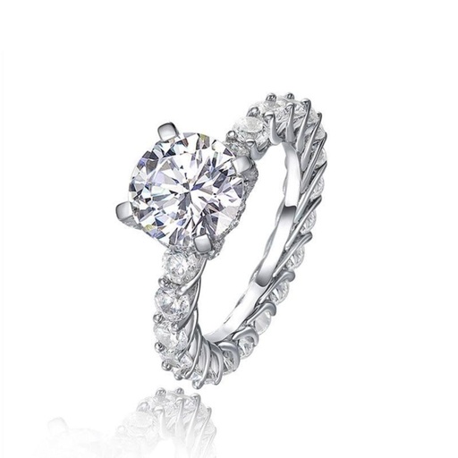 Round Diamond Engagement Ring for Her