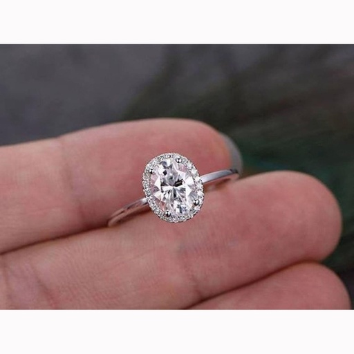 Oval Diamond Halo Engagement Ring for Women
