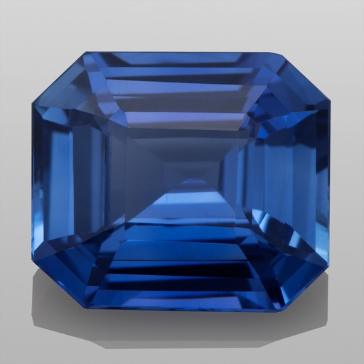Sapphire Gemstone Emerald 9.00 ct