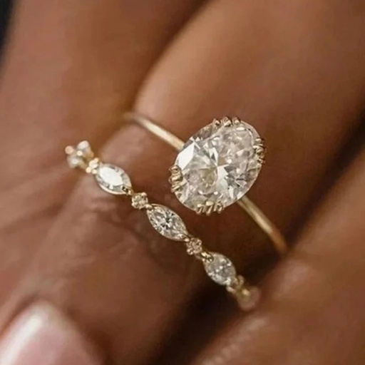 Oval Cut Bridal Set Engagement Ring for Women